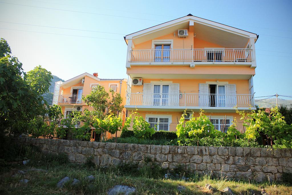 Apartments For Friends Trebinje Zewnętrze zdjęcie